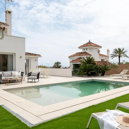 Spcrm5200 Luxury With Sea Views And Pool